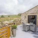 2 Bed In Skipton Oc-82602