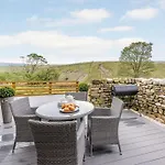 2 Bed In Skipton Oc-82602 *