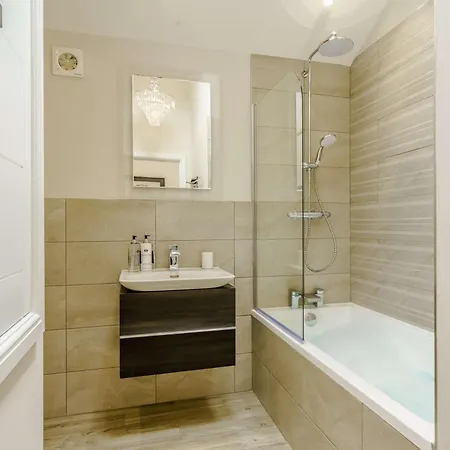 2 Bed In 82602 Dom wakacyjny *